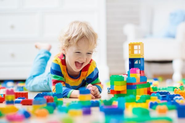 ההשפעה של צעצועים על התפתחות הילד